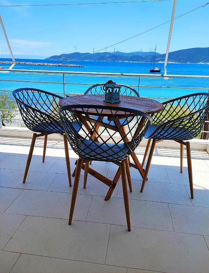 Deep Blue Appartement Agioi Apostoloi  Buitenkant foto